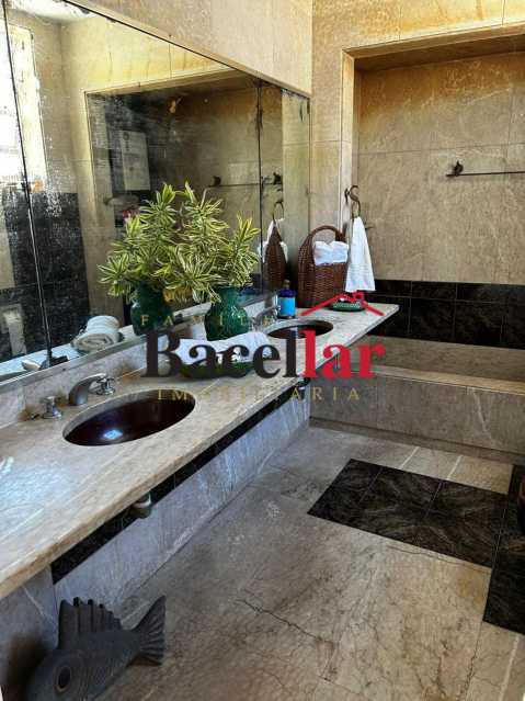 Cobertura, 3 quartos, 210 m² - Foto 18