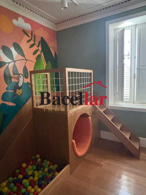 Apartamento, 1 quarto, 80 m² - Foto 4