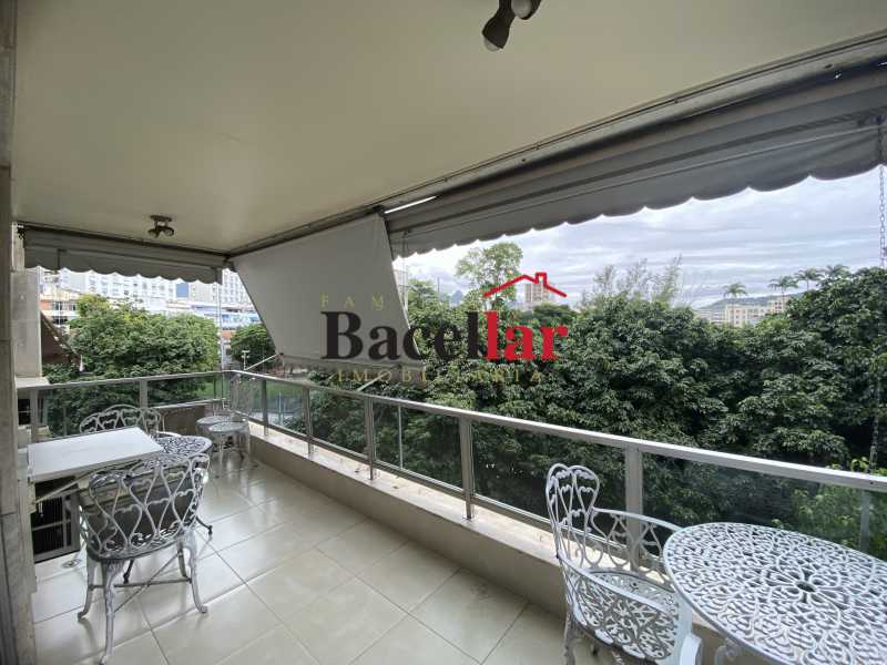 Apartamento, 3 quartos, 95 m² - Foto 1