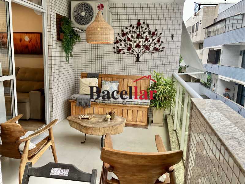 Apartamento, 3 quartos, 90 m² - Foto 1