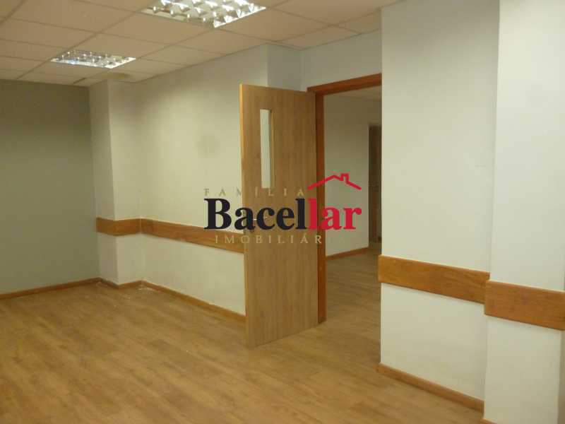 Prédio Inteiro, 700 m² - Foto 10