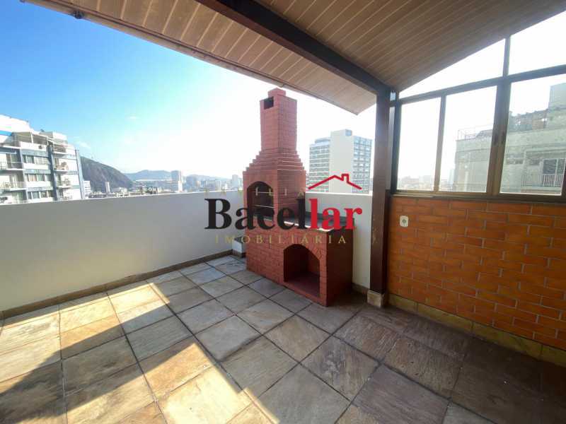 Cobertura, 3 quartos, 215 m² - Foto 3