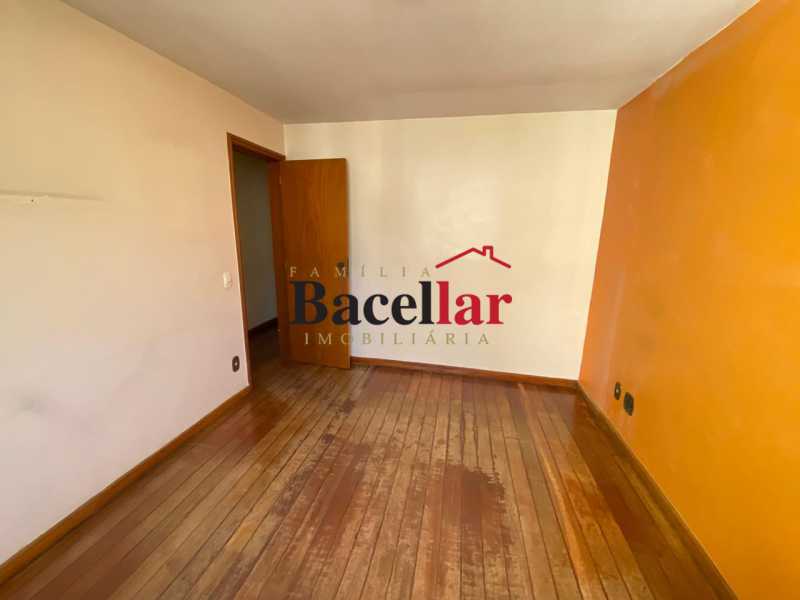 Cobertura, 3 quartos, 215 m² - Foto 8