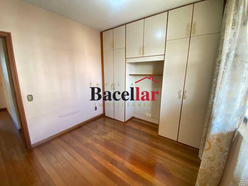 Cobertura, 3 quartos, 215 m² - Foto 10