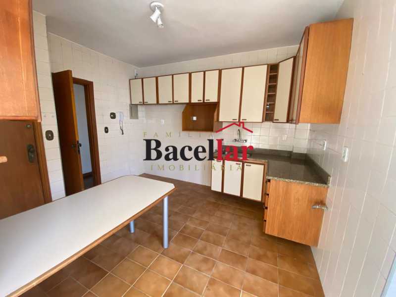 Cobertura, 3 quartos, 215 m² - Foto 14