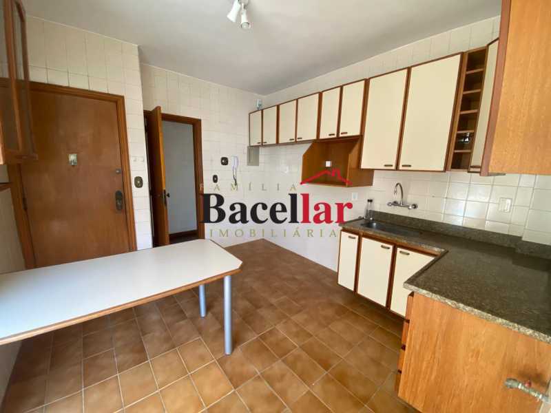 Cobertura, 3 quartos, 215 m² - Foto 28