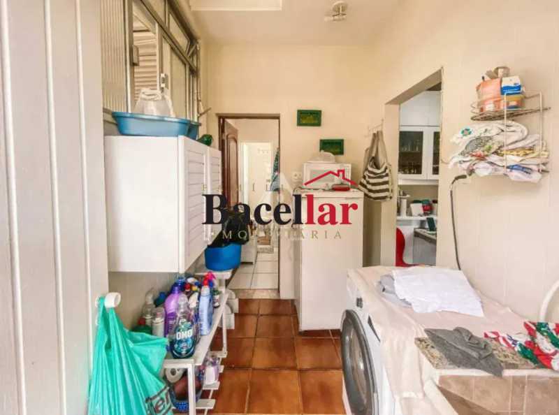 Cobertura, 3 quartos, 190 m² - Foto 2