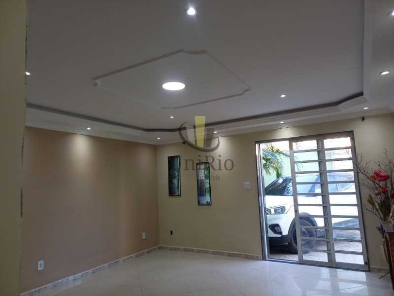 Casa, 3 quartos, 250 m² - Foto 2