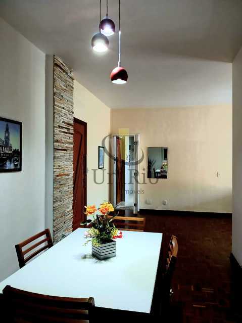 Apartamento à venda com 3 quartos, 120m² - Foto 3