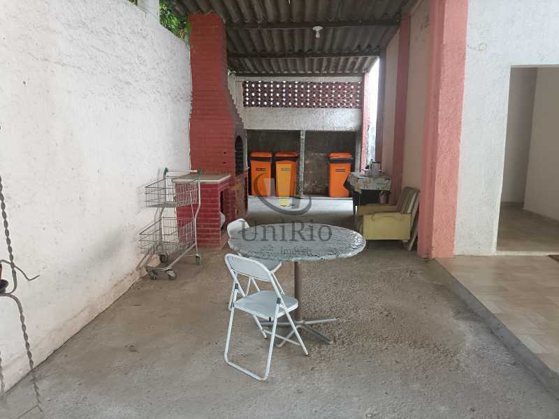 Apartamento à venda com 1 quarto, 40m² - Foto 14