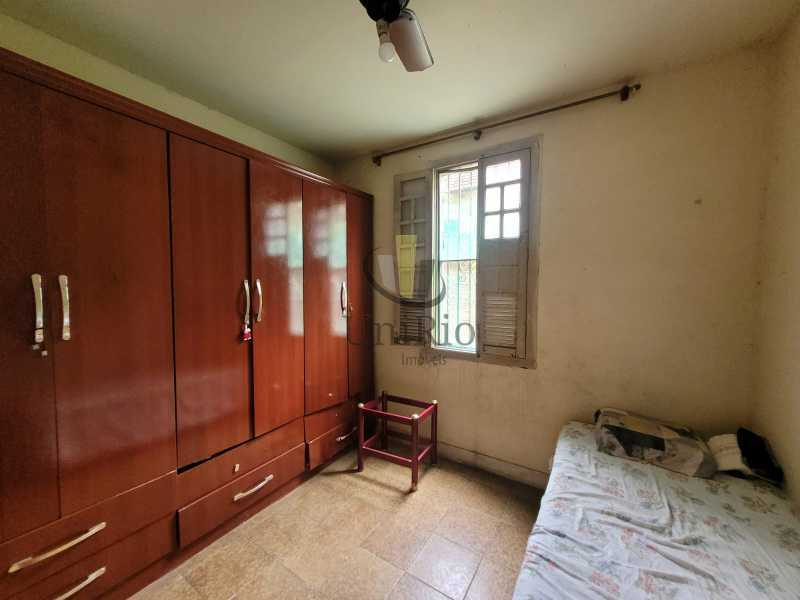 Casa à venda com 4 quartos, 111m² - Foto 12
