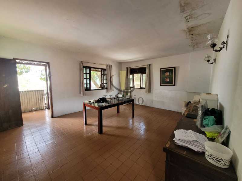 Casa à venda com 4 quartos, 111m² - Foto 7