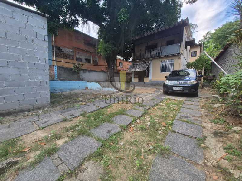 Casa à venda com 4 quartos, 111m² - Foto 24