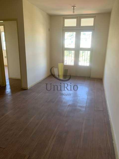 Apartamento à venda com 2 quartos, 58m² - Foto 2