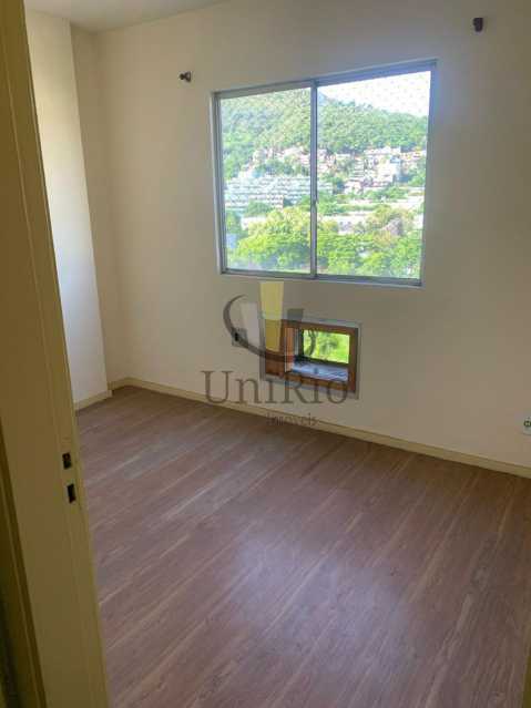 Apartamento à venda com 2 quartos, 58m² - Foto 19