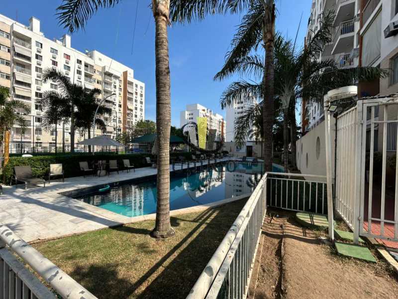 Apartamento à venda com 2 quartos, 52m² - Foto 26