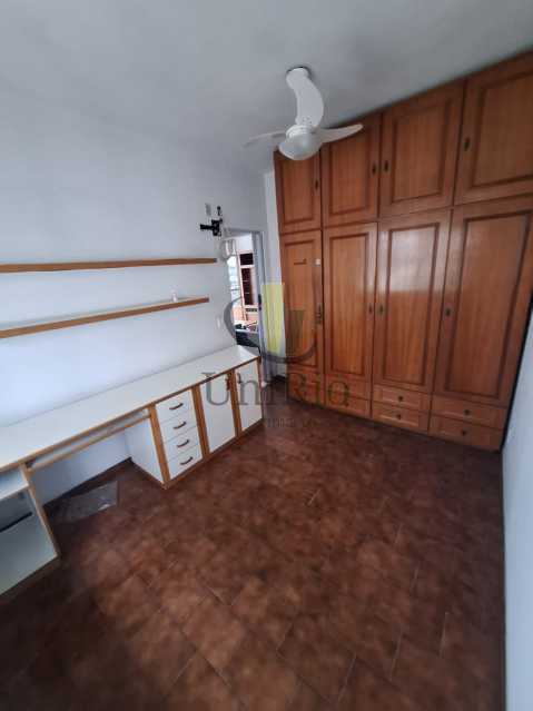 Apartamento à venda com 2 quartos, 80m² - Foto 7