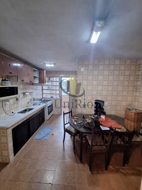 Apartamento à venda com 2 quartos, 80m² - Foto 1