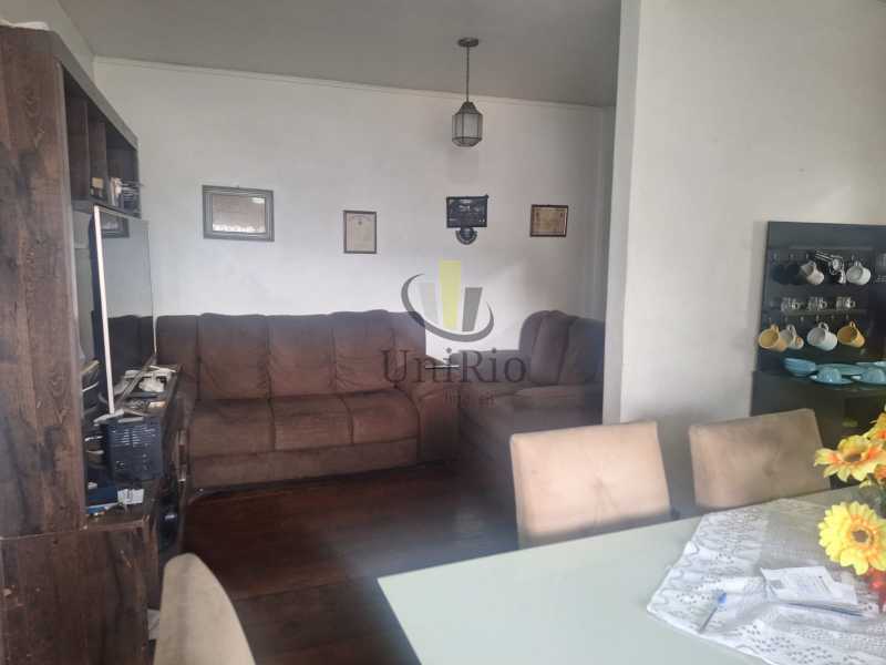 Apartamento à venda com 2 quartos, 65m² - Foto 1