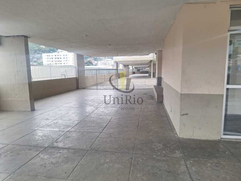 Apartamento à venda com 2 quartos, 65m² - Foto 19