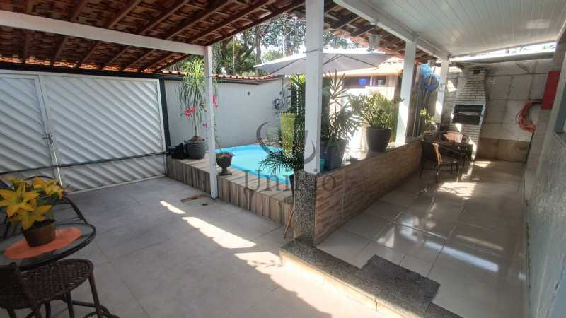 Casa, 5 quartos, 250 m² - Foto 2