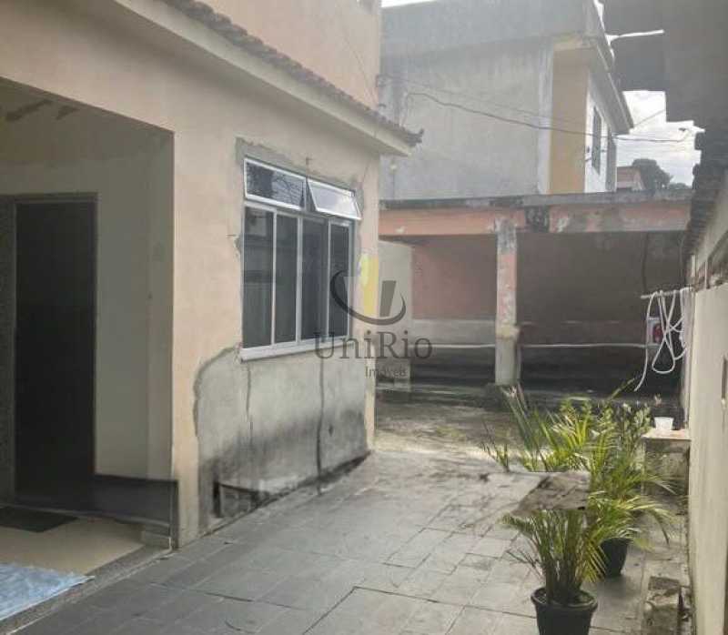 Casa, 2 quartos, 225 m² - Foto 1