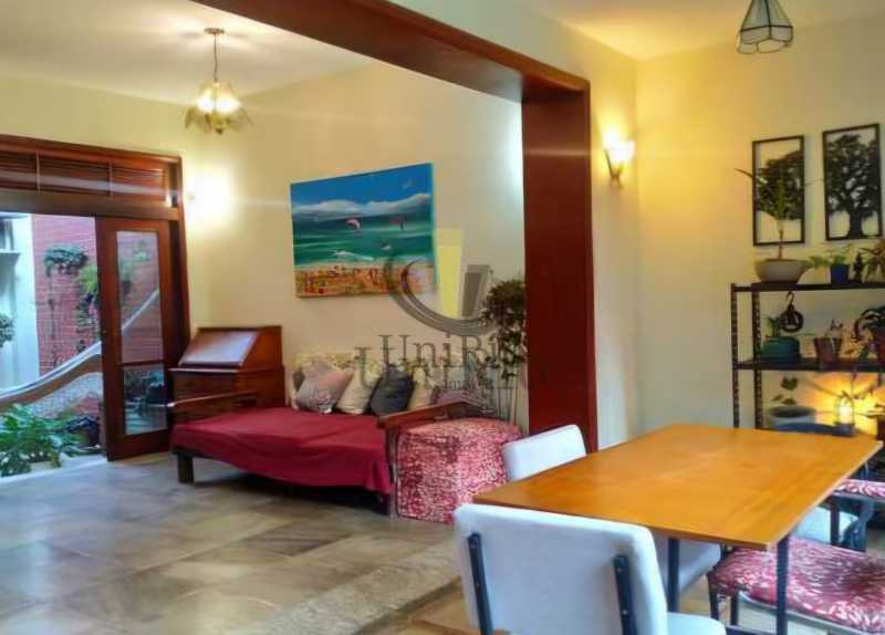 Casa, 4 quartos, 246 m² - Foto 5