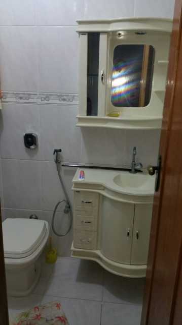 Casa de Condomínio à venda com 3 quartos, 220 - Foto 17