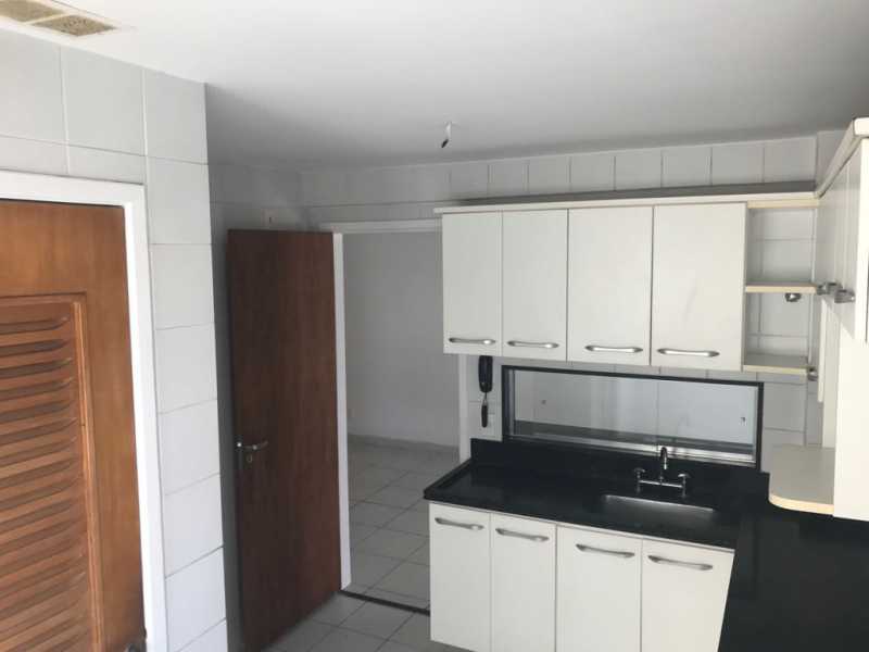 Apartamento à venda com 3 quartos, 84m² - Foto 23