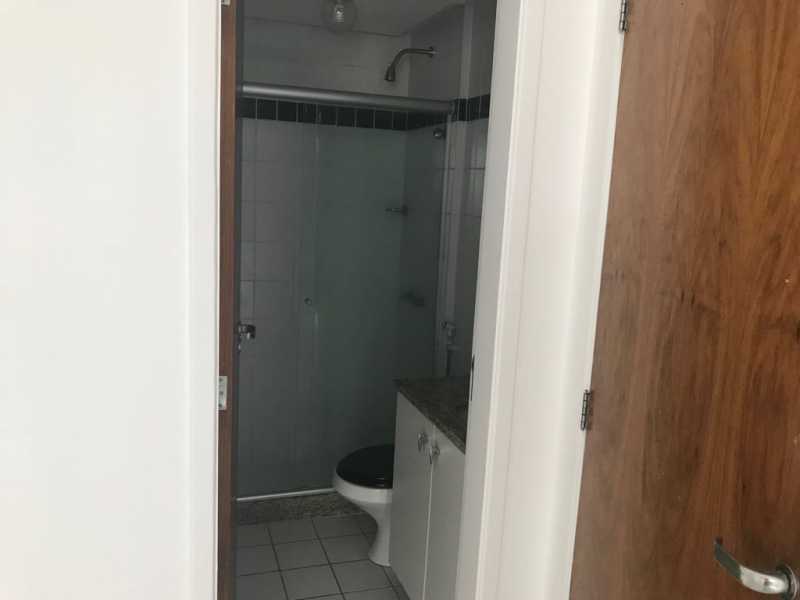 Apartamento à venda com 3 quartos, 84m² - Foto 19