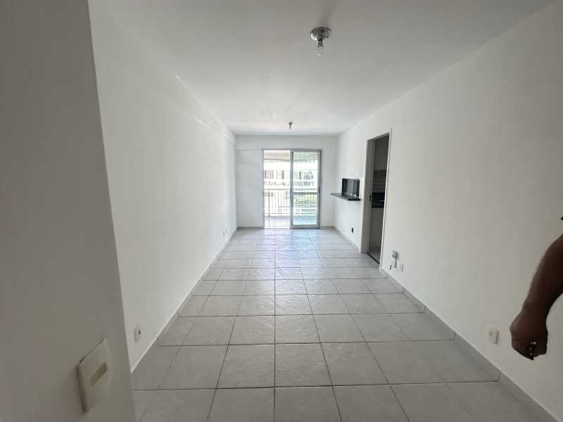 Apartamento à venda com 3 quartos, 84m² - Foto 11