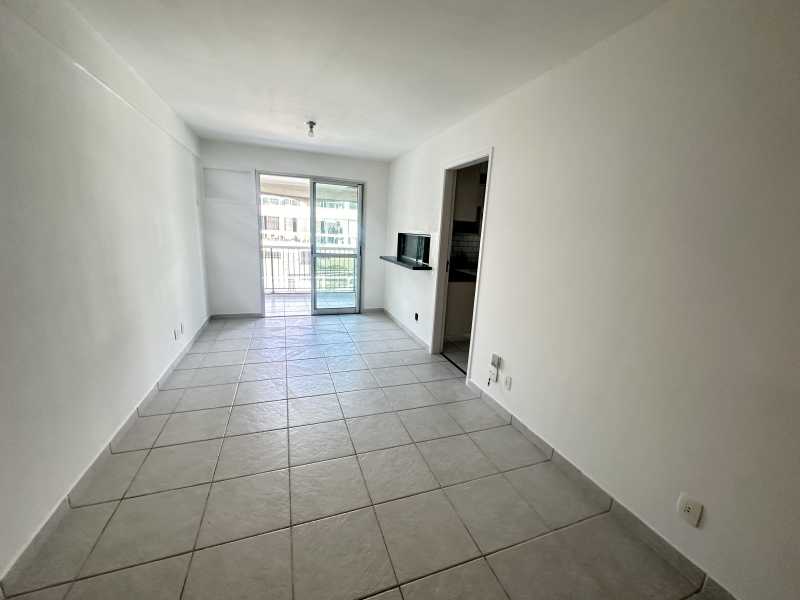 Apartamento à venda com 3 quartos, 84m² - Foto 10