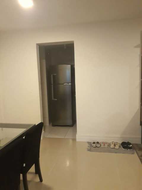 Apartamento à venda com 2 quartos, 63m² - Foto 10