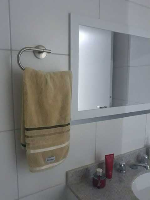 Apartamento à venda com 2 quartos, 63m² - Foto 13