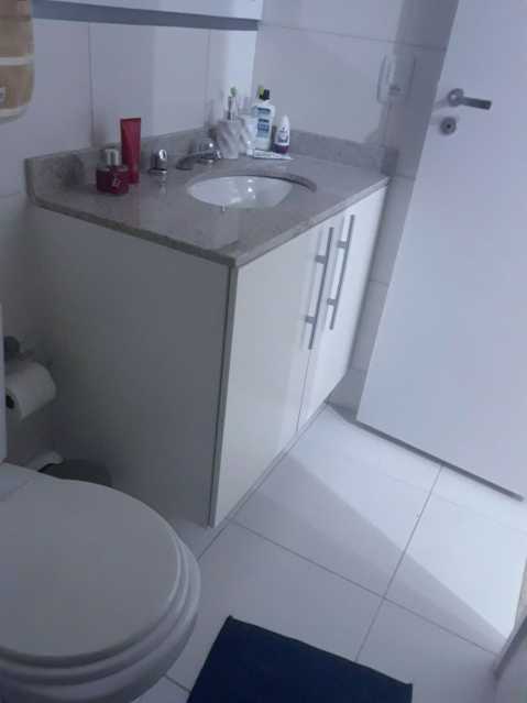 Apartamento à venda com 2 quartos, 63m² - Foto 14