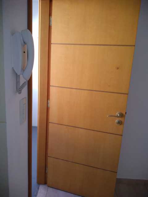 Apartamento à venda com 2 quartos, 46m² - Foto 19