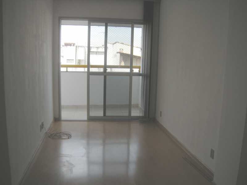 Apartamento à venda com 2 quartos, 67m² - Foto 1