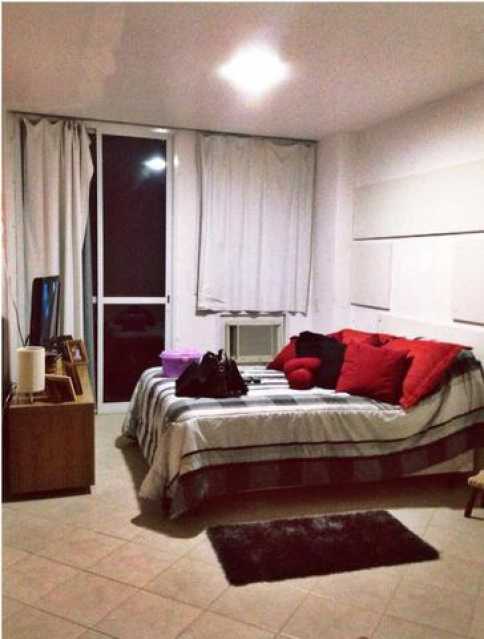 Apartamento à venda com 3 quartos, 140m² - Foto 3