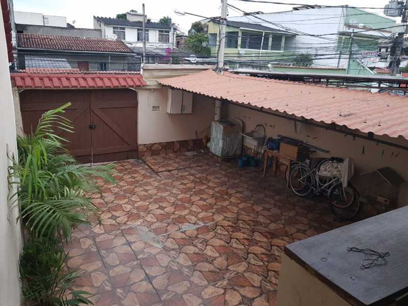 Casa à venda com 3 quartos - Foto 2