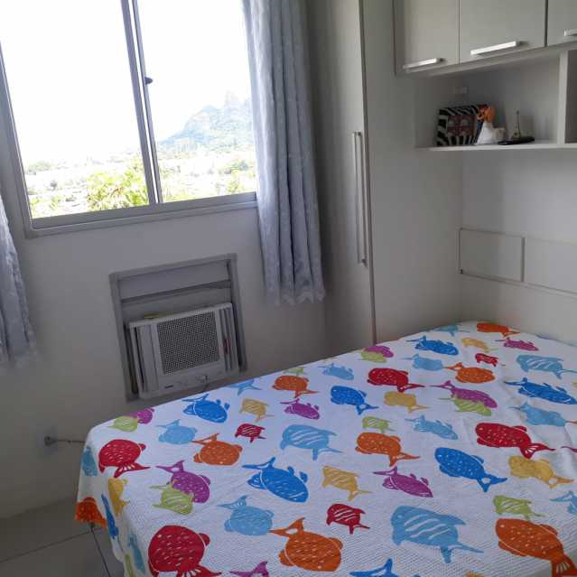 Apartamento à venda com 2 quartos, 55m² - Foto 11