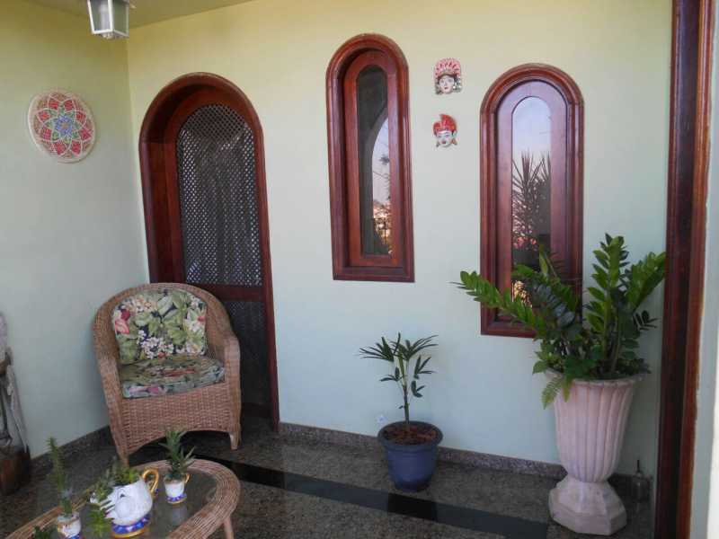 Casa de Condomínio à venda com 4 quartos, 190m² - Foto 17