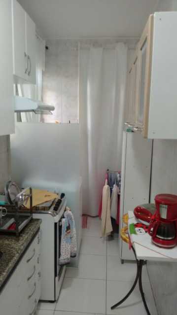 Apartamento à venda com 2 quartos, 65m² - Foto 10