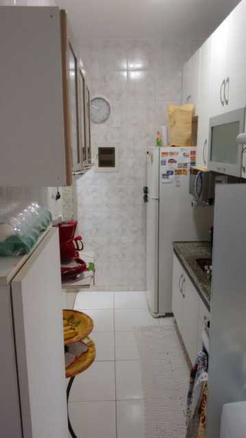 Apartamento à venda com 2 quartos, 65m² - Foto 11