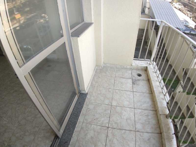 Apartamento à venda com 2 quartos, 60m² - Foto 3