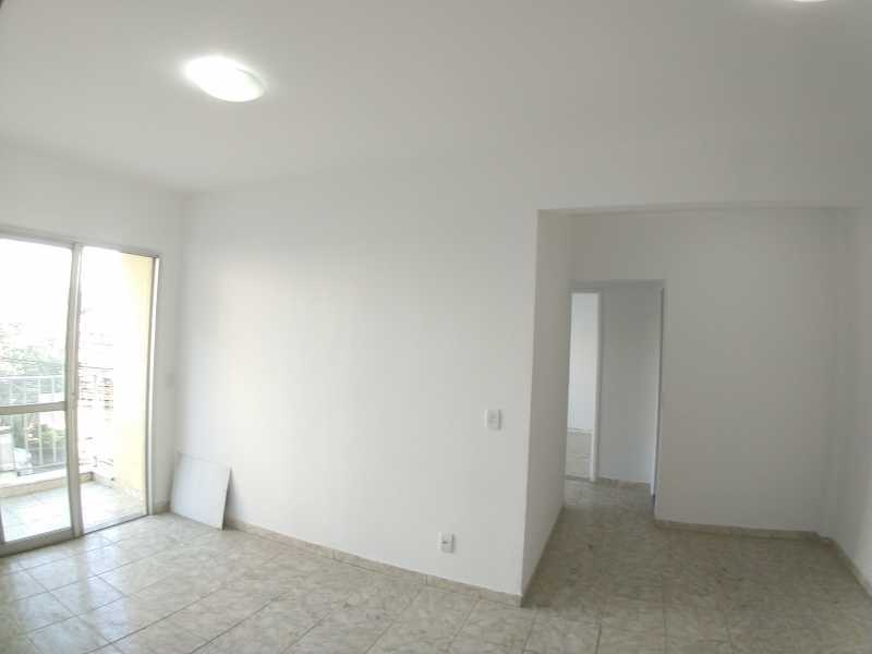 Apartamento à venda com 2 quartos, 60m² - Foto 6