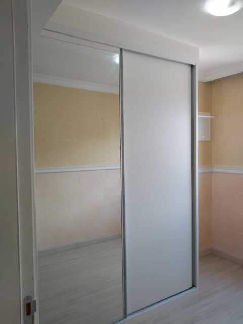 Apartamento à venda com 2 quartos, 60m² - Foto 15