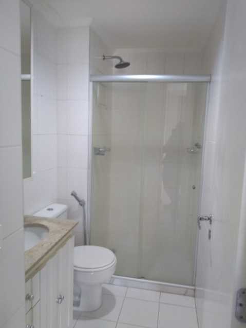 Apartamento à venda com 2 quartos, 60m² - Foto 16