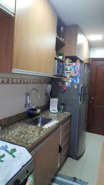 Apartamento à venda com 2 quartos, 58m² - Foto 2