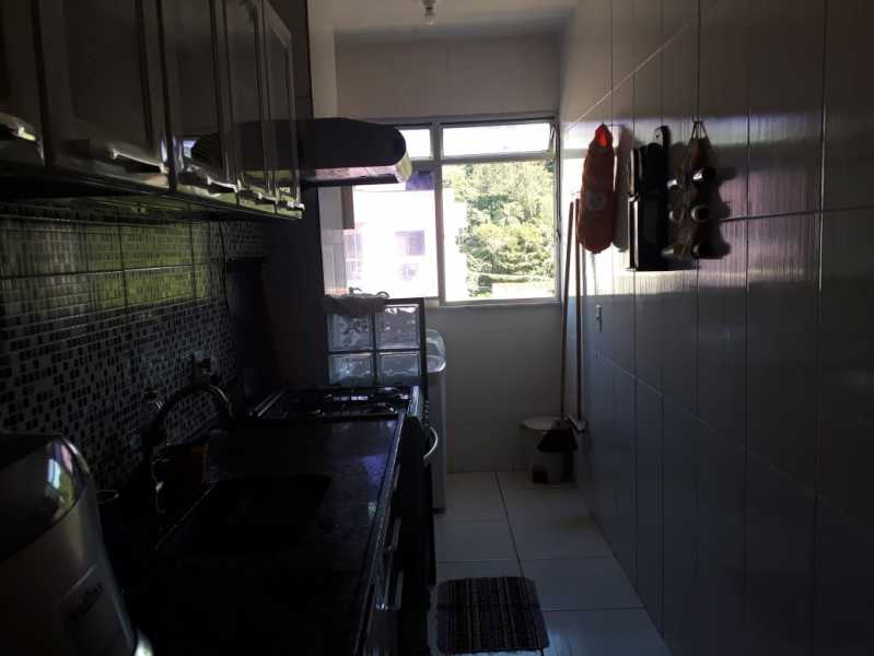 Apartamento à venda com 2 quartos, 60m² - Foto 21