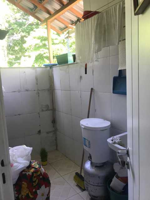 Casa de Condomínio à venda com 3 quartos, 270m² - Foto 28